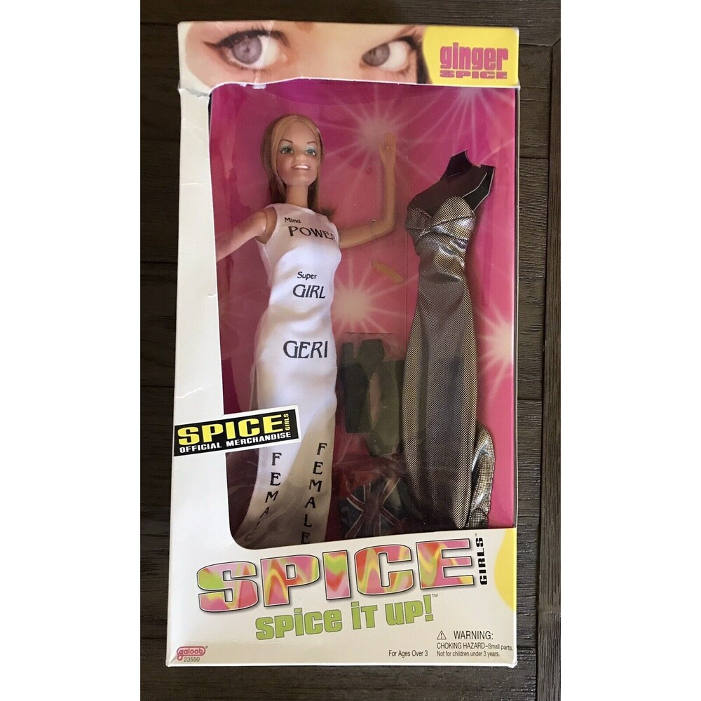 Vintage Spice Girls Ginger Spice Geri Halliwell Fashion Doll w Extra Outfit 1997
